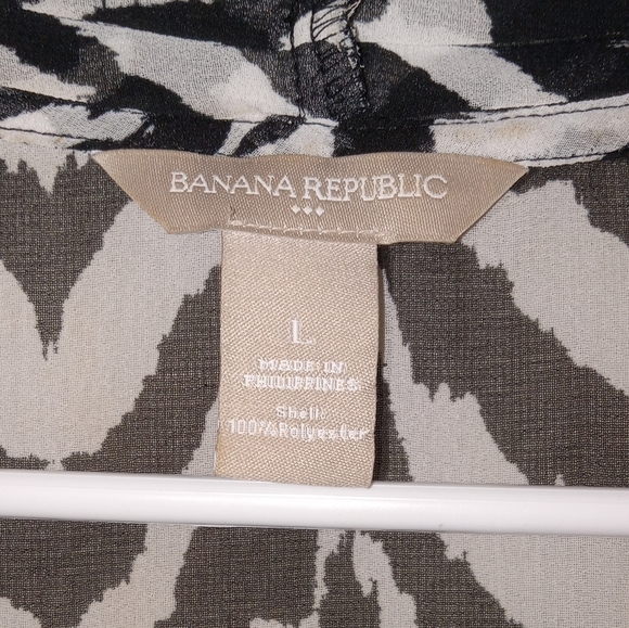 Banana Republic Sleeveless Sheer Top Size Large Zebra Print - Picture 3 of 3